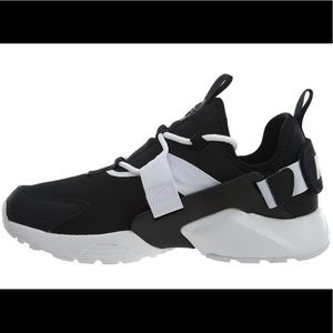 Nike Huarache city low